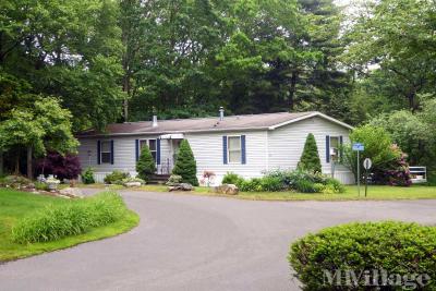 Photo 3 of 5 of park located at 229 Killingworth Turnpike Clinton, CT 06413