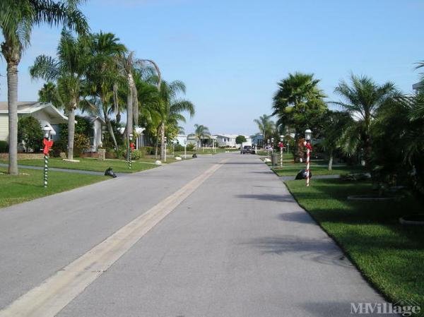 Photo 1 of 2 of park located at 11300 N Us Highway 301 Bradenton, FL 34201