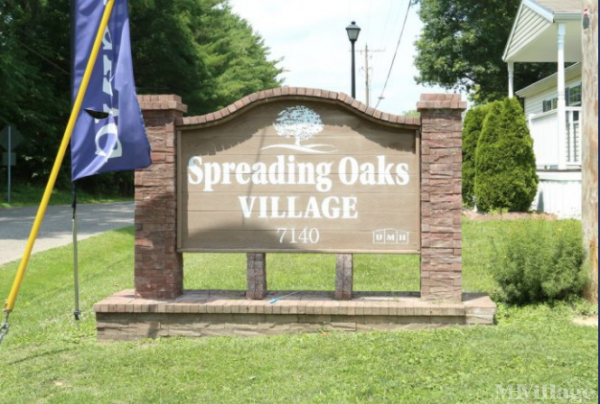 Photo of Spreading Oaks Village, Athens OH