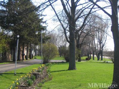 Photo 3 of 7 of park located at 24430 W Highway 120 Grayslake, IL 60030