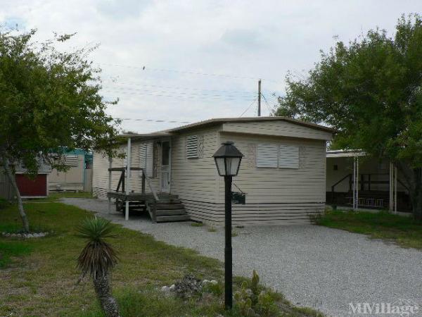 Photo of Gas Lite Village Mobile Park, Aransas Pass TX
