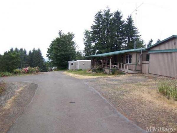 Photo 1 of 2 of park located at 30403 SE Eagle View Dr Eagle Creek, OR 97022
