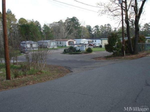 Photo of Country Village Mobile Home Park, Gladewater TX