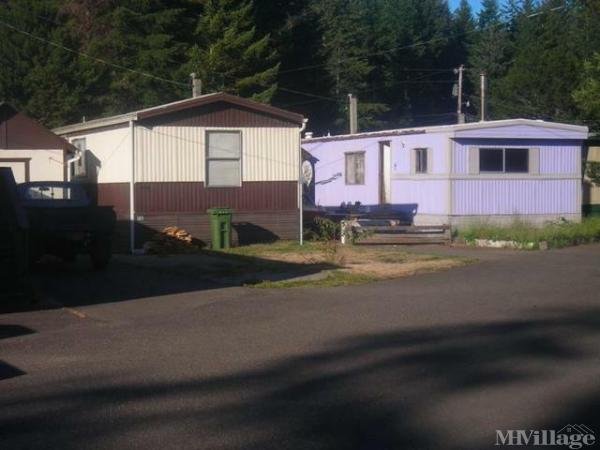 Photo 1 of 2 of park located at 93740 Shutters Landing North Bend, OR 97459