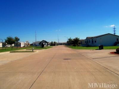 Photo 5 of 20 of park located at 101 W Pleasant Run Road Wilmer, TX 75172