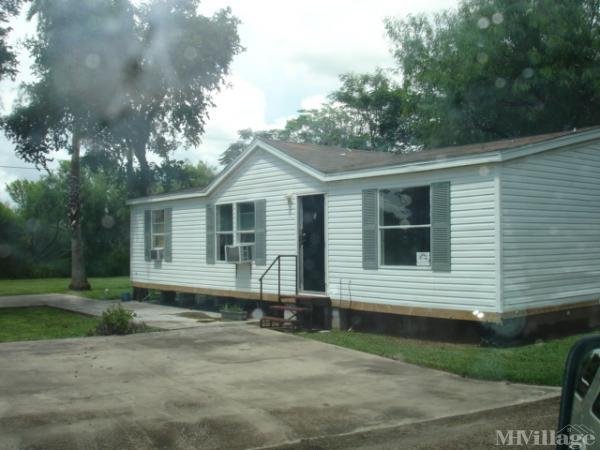 Photo of Thicket Mobile Home Park, McAllen TX