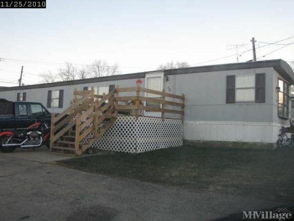 Photo of State Line Mobile Home Park, Hazel Green WI