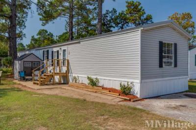 Photo 4 of 14 of park located at 8121 Lillian Hwy Pensacola, FL 32506
