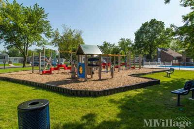 Photo 4 of 6 of park located at 450 Chillon Drive Lynwood, IL 60411