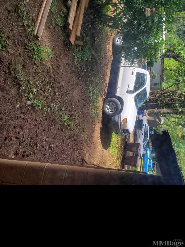 Riverside Estates Mobile Home Park in Washougal, WA MHVillage