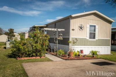 Photo 2 of 21 of park located at 1 Clubhouse Dr. Manvel, TX 77578