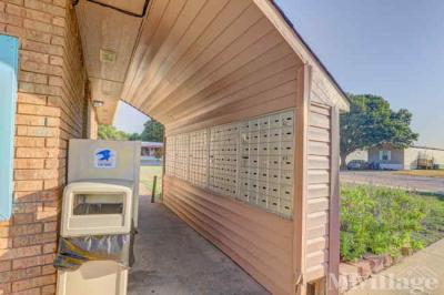 Photo 5 of 21 of park located at 3450 South Interstate Highway 35 E Waxahachie, TX 75165