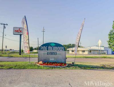 Photo 4 of 21 of park located at 3450 South Interstate Highway 35 E Waxahachie, TX 75165
