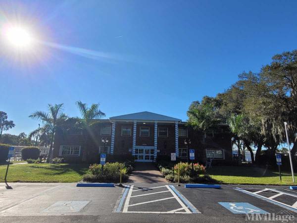 Photo of Oakwood Manor Homeowners Association, Sarasota FL