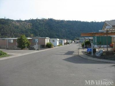 Mobile Home Park in Winston OR