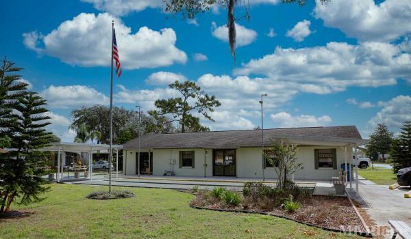 Pine Ridge Estates Mobile Home Park In Lakeland, Fl 