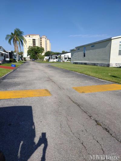 Photo 5 of 7 of park located at 900 9th Avenue East Palmetto, FL 34221