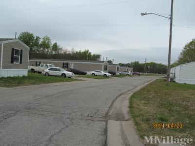 Photo 5 of 26 of park located at 530 North Highway 77 Douglass, KS 67039