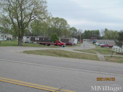 Photo 4 of 26 of park located at 530 North Highway 77 Douglass, KS 67039