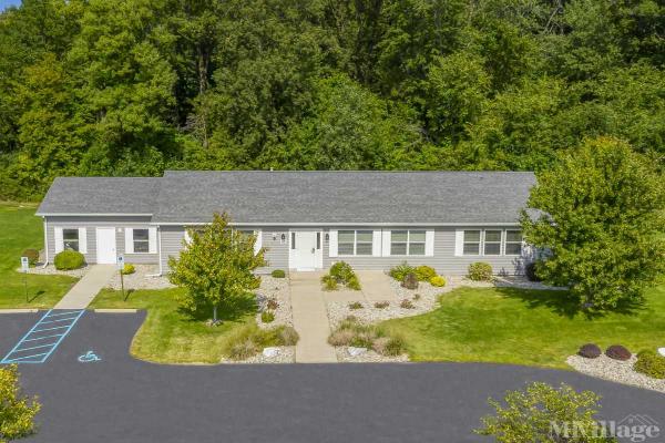 Photo of Woodcreek Village, Walbridge OH