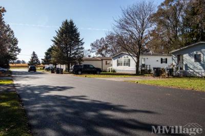 Photo 5 of 6 of park located at 13011 Office Drive Poplar Grove, IL 61065