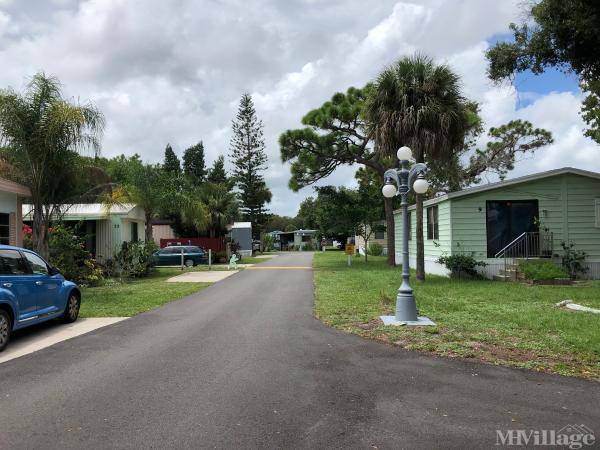 Melbourne, FL Senior Retirement Living Manufactured and Mobile Home