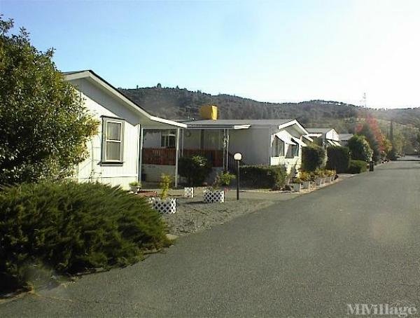 Photo of Lake Village Estates, Clearlake Oaks CA