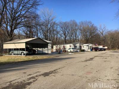 Photo 4 of 7 of park located at 1114 Saint Louis Avenue Excelsior Springs, MO 64024
