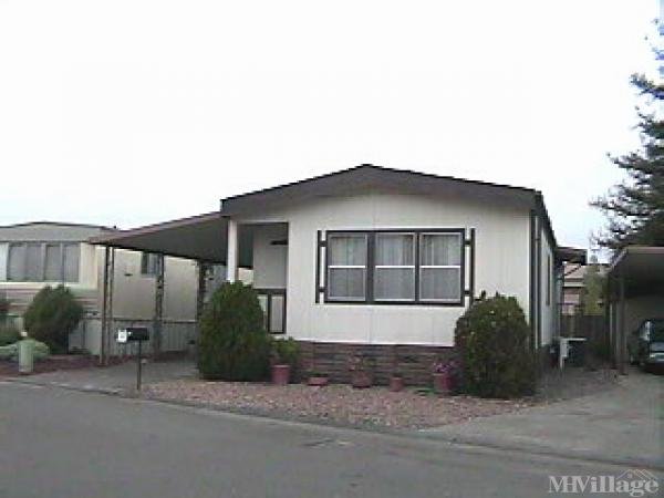 Photo of Coddingtown Mobile Estates, Santa Rosa CA