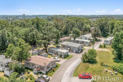 Photo 2 of 4 of park located at 155 N. Ivy St. Branford, CT 06405