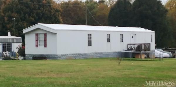Photo of Hummingbird Court, Martinsville VA