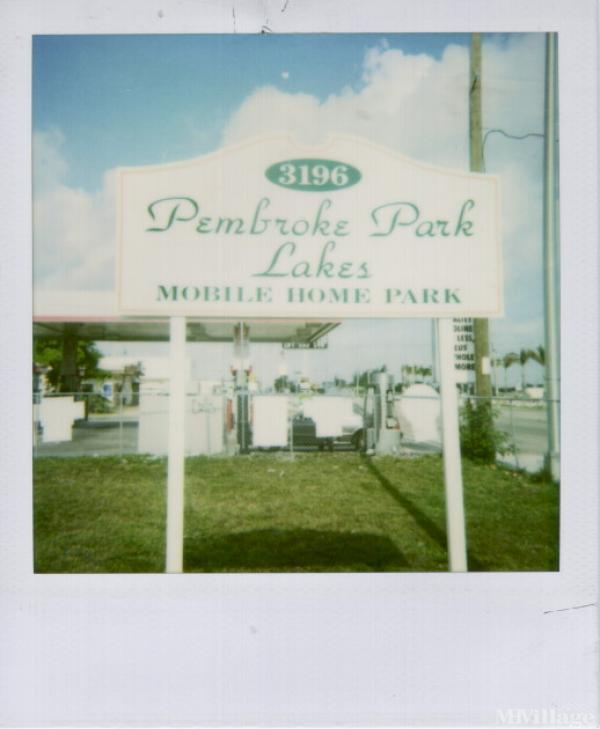 Pembroke Park Lakes Mobile Home Park Mobile Home Park in Hallandale, FL