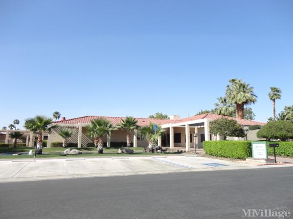 The Canyon Mobile Home Park in Cathedral City, CA | MHVillage