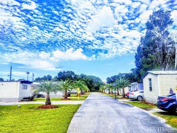 Photo 1 of 2 of park located at 8401 Bowles Rd Tampa, FL 33637