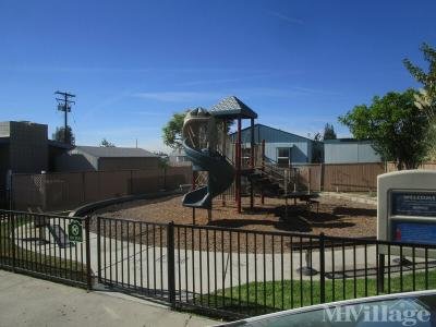 Mobile Home Park in Montclair CA