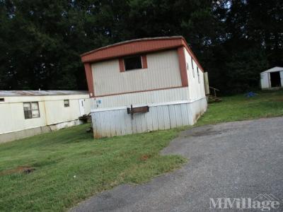 Photo 5 of 91 of park located at 210 Jamback Road Anniston, AL 36207