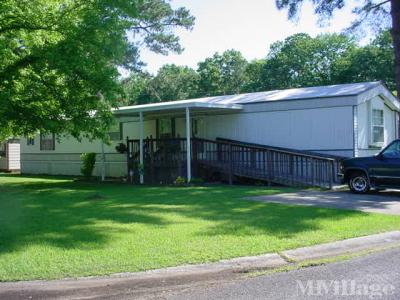 Photo 4 of 19 of park located at 101 Crystal Dr Adamsville, AL 35005