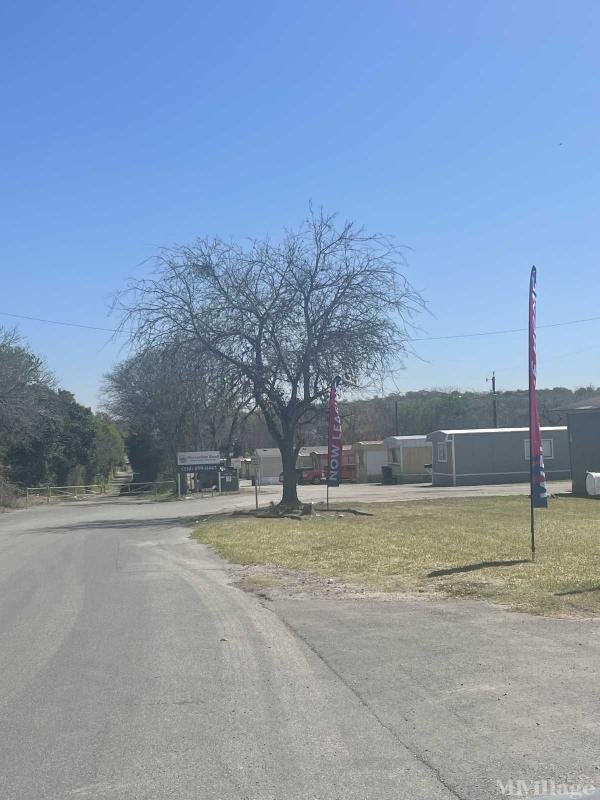 Photo of Horseshoe Bend Mobile Home Community, San Antonio TX