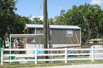 Mobile Home Park in Ruskin FL