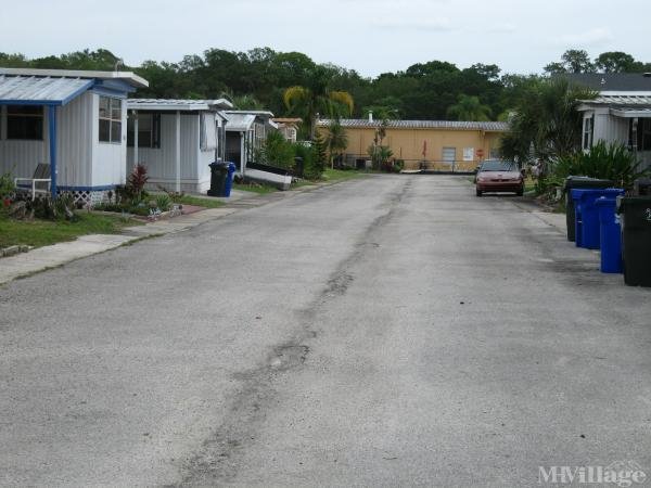 Photo of Meadowbrook Mobile Home Park, Lakeland FL