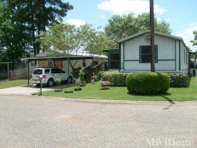 Photo 2 of 32 of park located at 3300 Lotus Ln Lufkin, TX 75904