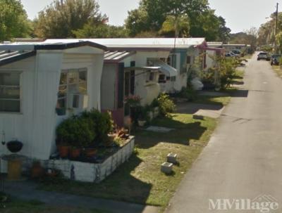 Photo 2 of 7 of park located at 7230 4th Street North Saint Petersburg, FL 33702