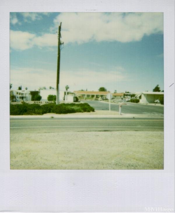 Photo of Niles East Mobile Estates, Bakersfield CA