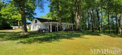 Photo 5 of 30 of park located at 302 Edgewater Pines Warren, OH 44481