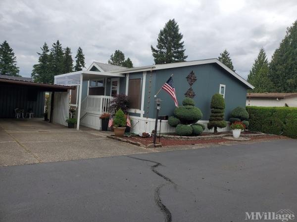 Photo of Maple Lane Estates Mobile Home Park, Oregon City OR