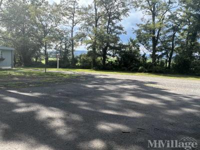 Photo 5 of 7 of park located at 27 Upper Loop Road Leesport, PA 19533