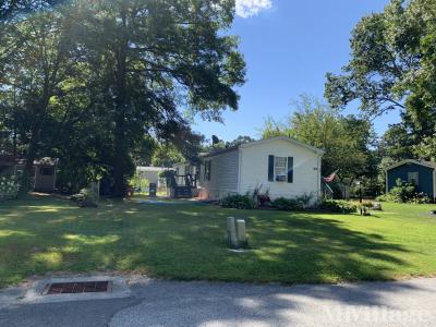 Photo 4 of 9 of park located at 10 Pine Drive Bloomingburg, NY 12721