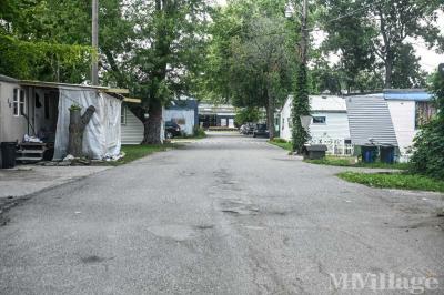 Photo 3 of 4 of park located at 103 Jefferson St Norwalk, OH 44857