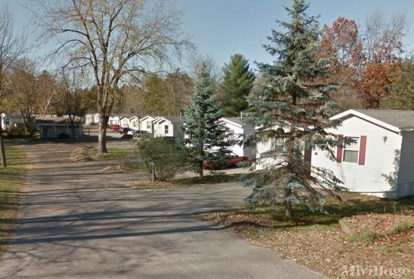 Photo of Red's Mobile Home Court, Wisconsin Dells WI