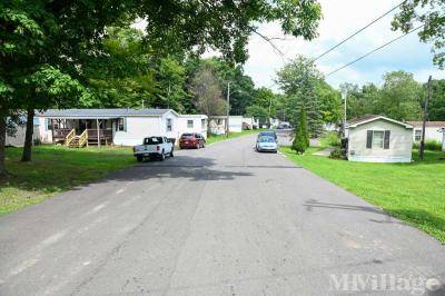 Photo 2 of 4 of park located at 76 Ford Rd N Mansfield, OH 44905